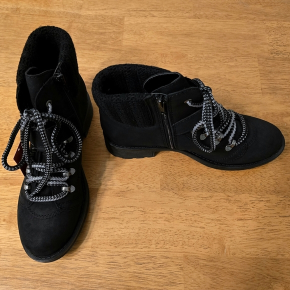 American Rag Harvey Hiking Boots, Size 9M, Black- New in Box - Picture 6 of 11